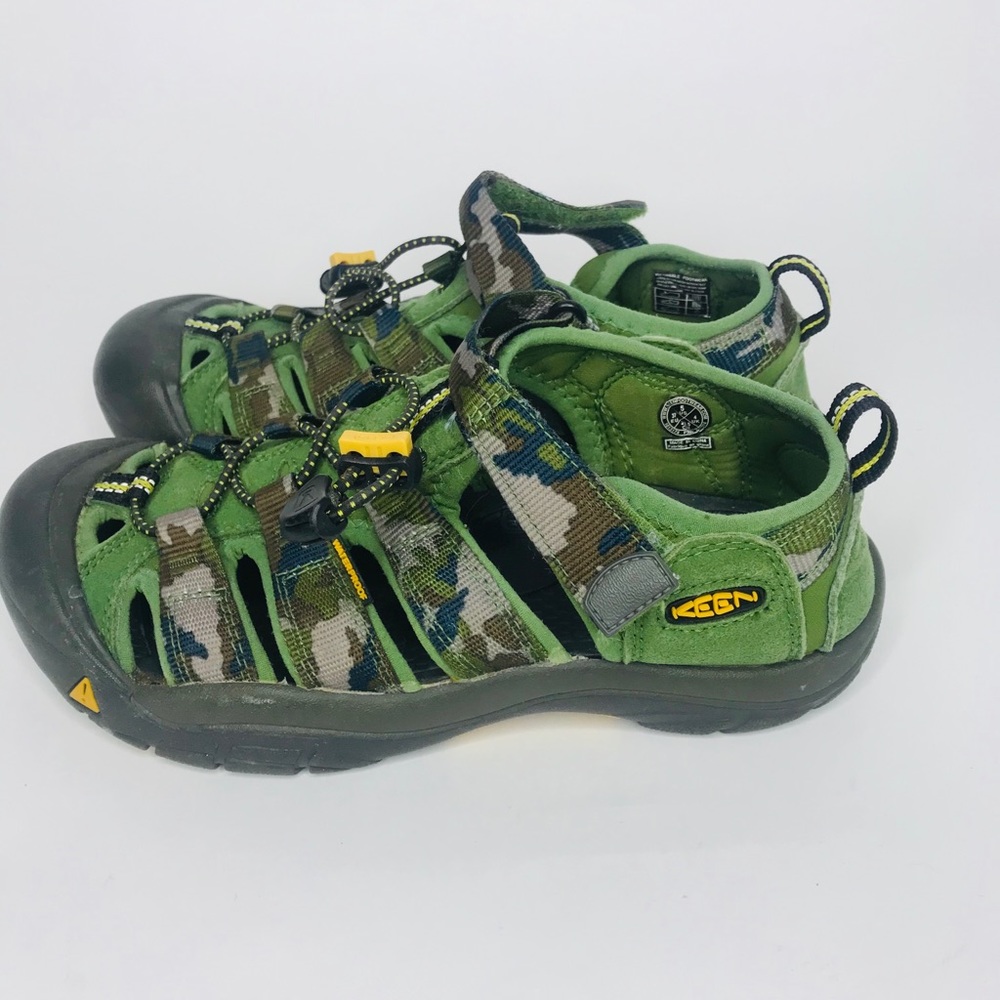 Women’s Keen Hiking Sandals Size 5 waterproof - Picture 1 of 6